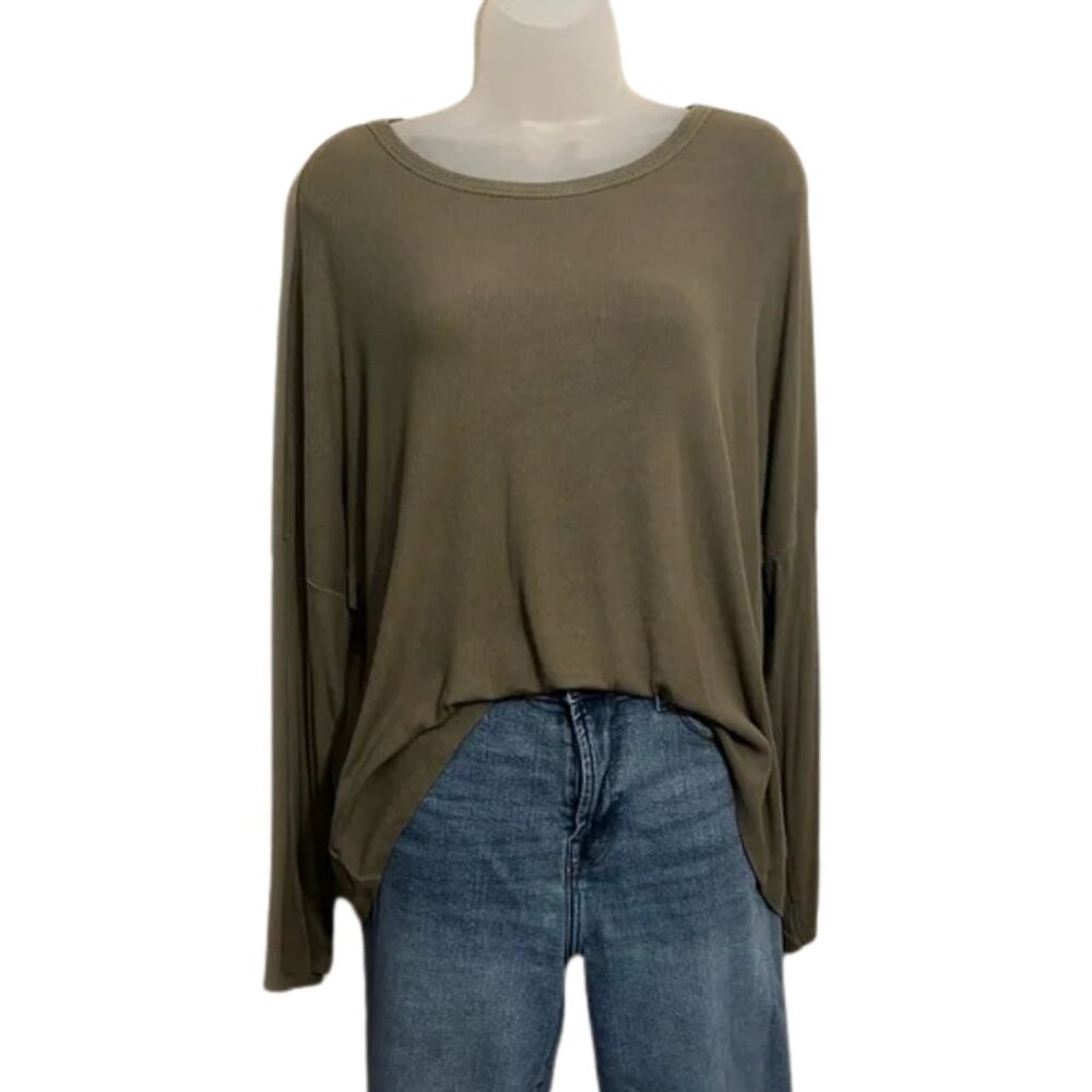 Brandy Melville Cropped Long Sleeve Top